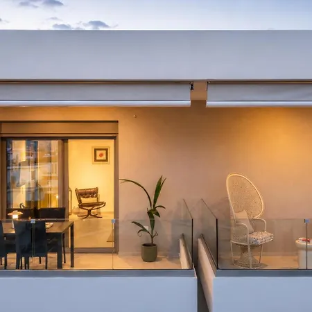 Апартаменты Marina Sea View Penthouse *