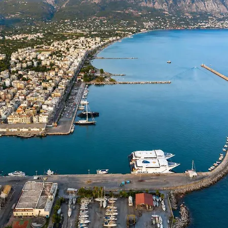 Апартаменты Marina Sea View Penthouse Каламата