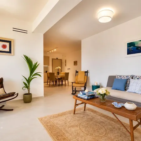 Marina Sea View Penthouse