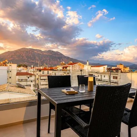 Marina Sea View Penthouse Апартаменты *